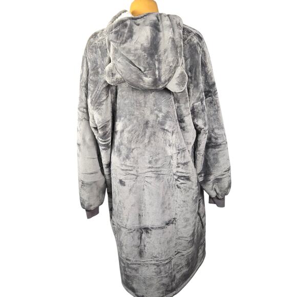 Three Poodle Women's Plush Gray Oversized Blanket Hoodie One Size Sherpa - Picture 4 of 10